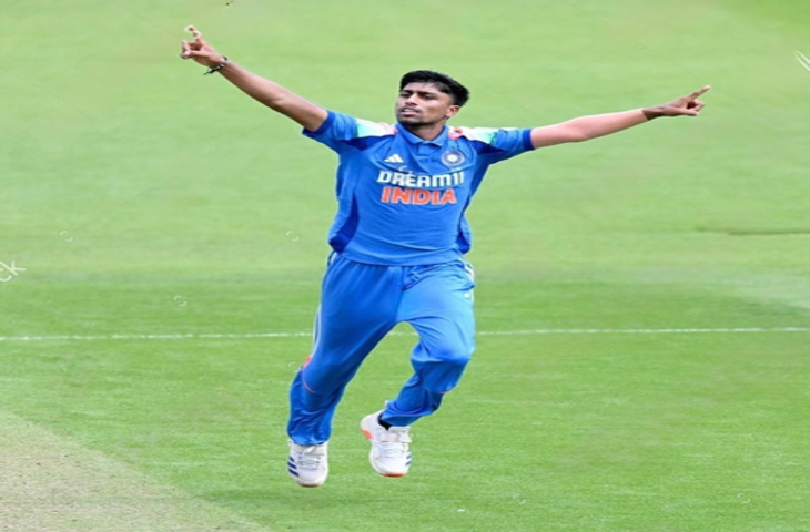 अंडर 19 वर्ल्ड कप: हेनिल पटेल का 'पंजा', भारतीय शेरों के सामने यूएसए 107 रन पर ढेर