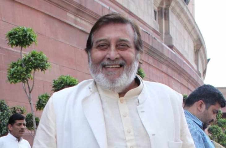 एक्टिंग में सुपर तो स्पोर्ट्स में जबरदस्त थे विनोद खन्ना, सुनील दत्त ने बनाया था 'खलनायक'