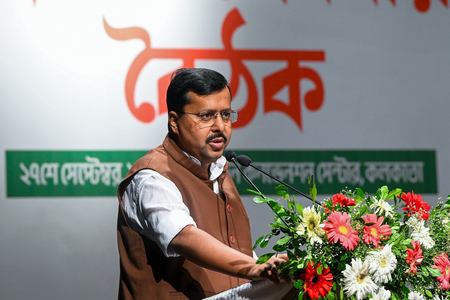 चुनाव आयोग के विरोध पर नितिन नवीन का राहुल गांधी पर तंज, कहा-'हिम्मत है तो इस्तीफा दें राहुल गांधी'