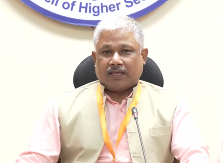 '2028 शैक्षणिक सत्र से नया पाठ्यक्रम लागू होगा', पश्चिम बंगाल के स्कूल शिक्षा मंत्री दीपक बर्मन
