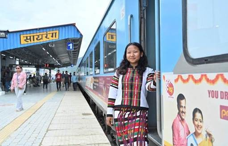 पीएम मोदी के उद्घाटन के एक साल बाद बैराबी-सैरांग रेलवे लाइन बनी मिजोरम की नई पहचान