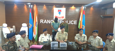 रांचीः 25 से अधिक मामलों में वांटेड नक्सली संगठन का सब जोनल कमांडर विक्रम राम गिरफ्तार, 15 वर्षों से थी तलाश