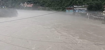 केदार घाटी में लगातार बारिश से अलकनंदा-मंदाकिनी का जलस्तर बढ़ा, प्रशासन अलर्ट