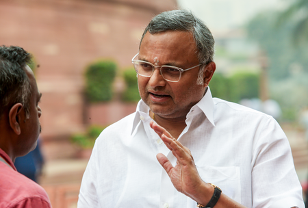 कार्ति चिदंबरम ने एसआईआर की तुलना जिम क्रो कानूनों से की, बोले- यह लोगों को मताधिकार से वंचित करने की कोशिश