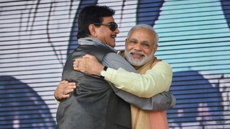 शत्रुघ्न सिन्हा ने पीएम मोदी को किया बर्थडे विश, लिखा-'दोस्त को जन्मदिन की ढेरों शुभकामनाएं'