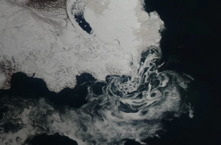 विश्व पृथ्वी दिवस : मौसम के चक्र से रोचक बनावट तक, अपने 'ब्लू प्लैनेट' के बारे में कितना जानते हैं आप?