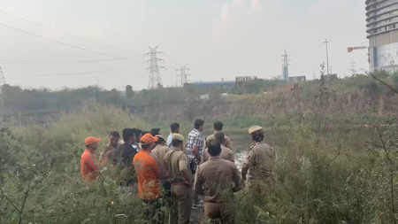 नोएडा में दर्दनाक हादसा, पार्टी करने गए छात्र की पानी से भरे गड्ढे में डूबने से मौत