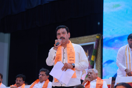 राहुल गांधी पर कर्नाटक भाजपा अध्यक्ष विजयेंद्र का हमला, बोले- चुनावी हार से निराश होकर फैला रहे भ्रम