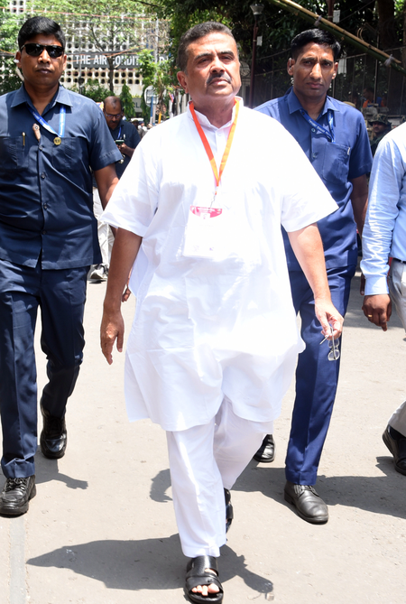 चुनावी रणनीति से प्रशासन तक, सुब्रत गुप्ता बने सीएम सुवेंदु अधिकारी के सलाहकार