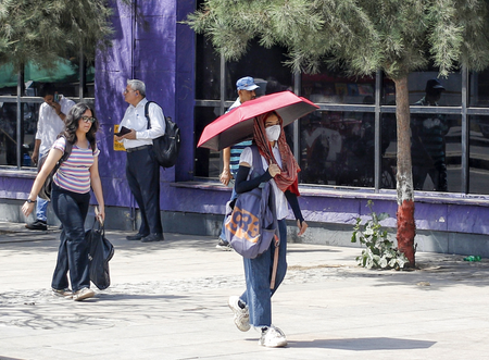 दिल्ली में लू के लिए 'येलो अलर्ट'; तापमान 44 डिग्री तक पहुंचने की संभावना