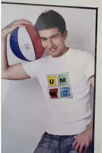 जय भानुशाली ने शेयर की अपने पहले पोर्टफोलियो की झलक, बोले- 'जवान और सपनों से भरा था मैं'