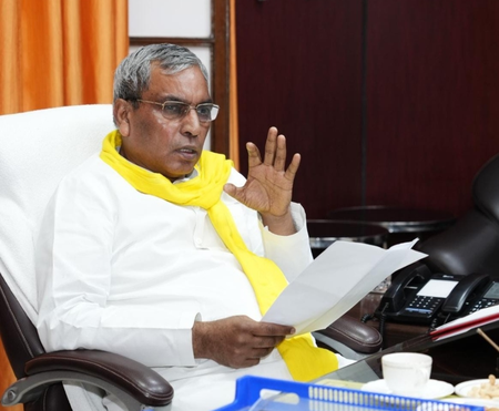 गांवों में डिजिटल सुविधाओं से सौर ऊर्जा तक, पंचायती राज योजनाओं को समयबद्ध पूरा करने के निर्देश