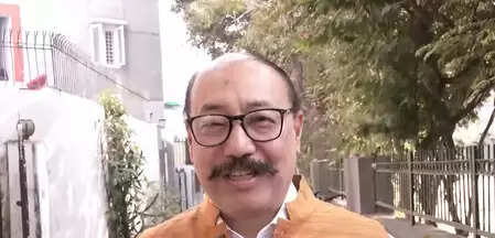 मौजूदा हालात में भारतीय कंपनियां नहीं उठाना चाहेंगी रूसी तेल आयात का जोखिम: हर्षवर्धन शृंगला