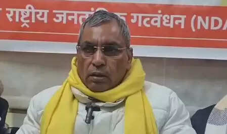 अपने पिता और चाचा की मेहनत से मुख्यमंत्री बने थे अखिलेश, अब नहीं बन पाएंगे : ओपी राजभर