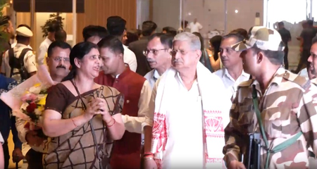 गुवाहाटी में सीएम हिमंता बिस्वा सरमा का शपथ ग्रहण समारोह, देशभर के दिग्गज नेता पहुंचे