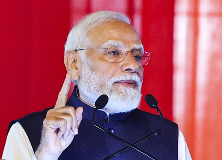 सुख-साधनों को देने वाली मातृभूमि की हम सदैव करें सेवा : प्रधानमंत्री मोदी