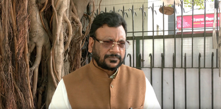 तलाक पीड़ित बेसहारा महिलाओं को वक्फ बोर्ड देगा घर, अगले महीने लाएंगे प्रस्ताव : शादाब शम्स