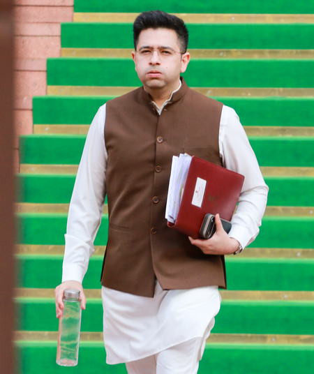 समरकंद में राघव चड्ढा ने उठाया महिलाओं के राजनीतिक अधिकारों का मुद्दा, बोले-सिर्फ वोट नहीं, शासन में भी मिले अधिकार