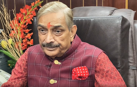कोलकाता के पूजा पंडाल में भगदड़ पर कांग्रेस सांसदों ने उठाए सवाल, बोले-"बंगाल में कानून-व्यवस्था की स्थिति चिंताजनक"