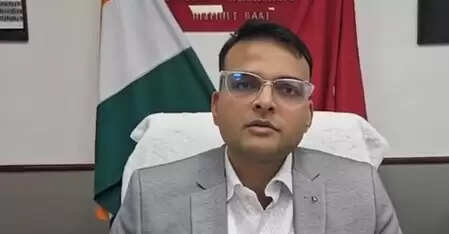 विनोद नगर वार्ड उपचुनाव: पूर्वी दिल्ली डीएम ने मतदान की तैयारी की पूरी, सुरक्षा के सख्त इंतजाम