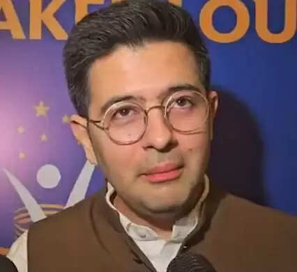 आईएएनएस-मैटराइज के एग्जिट पोल पर बोले राघव चड्ढा, जनता सर्वे को गंभीरता से नहीं लेती