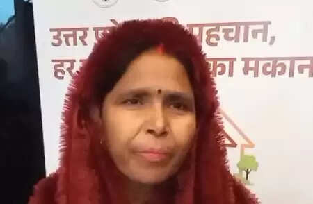 पीएम आवास योजना के लाभार्थी बोले, प्रधानमंत्री मोदी ने सिर पर छत दे दी