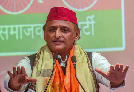 'सपा पार्टी नहीं, एक परिवार का समूह’, मंत्री कपिलदेव अग्रवाल का अखिलेश यादव पर निशाना