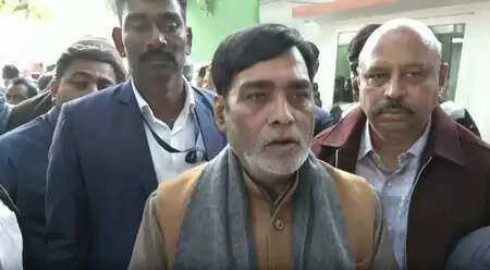 नितिन नबीन ने दाखिल किया भाजपा राष्ट्रीय अध्यक्ष पद का नामांकन, पार्टी नेताओं ने बताया 'ऐतिहासिक पल'