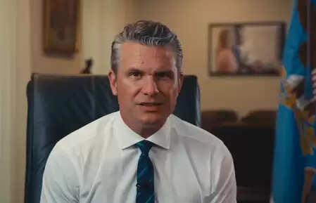 कैरेबियन सागर में अमेरिका की कार्रवाई जारी, ताजा हमले में तीन लोगों की मौत