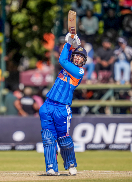 जिम्बाब्वे दौरे पर 'प्लेयर ऑफ द सीरीज', वैभव सूर्यवंशी ने इन्हें दिया सफलता का श्रेय