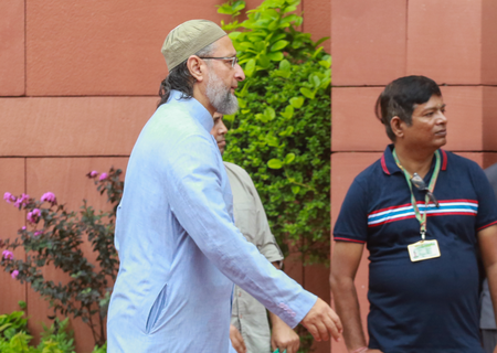 रेस कोर्स मस्जिद विवाद: ओवैसी ने केंद्रीय मंत्री किरेन रिजिजू से तत्काल हस्तक्षेप की मांग की