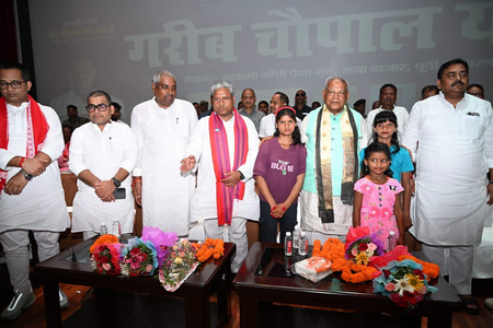 बिहार: गरीब चौपाल यात्रा के जरिए ‘हम’ अपना राजनीतिक कद बढ़ाने में जुटा, मांझी-सुमन ने अधिकार और हिस्सेदारी की हुंकार भरी