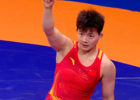 चीनी खिलाड़ी ने महिला फ्री स्टाइल 59 किलो वर्ग में स्वर्ण पदक जीता