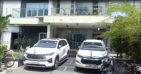 तेलंगाना एसीबी ने 'रोड्स एंड बिल्डिंग्स विभाग' के चीफ के ठिकानों पर तलाशी ली
