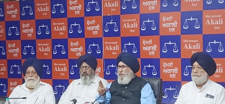 'पंजाब चुनाव आयुक्त को बर्खास्त किया जाए', सुप्रीम कोर्ट के फैसले के बाद अकाली दल की मांग
