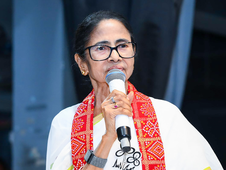 भवानीपुर में सुरजीत रॉय को रिटर्निंग ऑफिसर नियुक्त करने पर टीएमसी ने जताई आपत्ति, चुनाव आयोग से की शिकायत