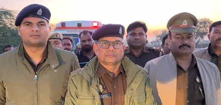 उत्तर प्रदेश : ईको वैन और बस में टक्कर, 3 महिला और 3 पुरुष सहित 6 की मौत, कई घायल