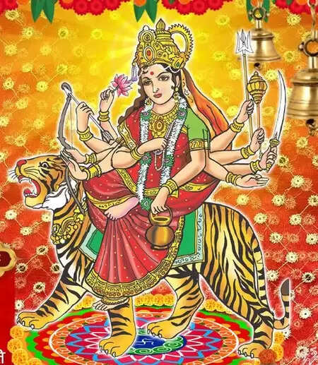 देवी के नौ स्वरूप और दुर्गा सप्तशती का क्या है संबंध? जानिए शक्तिशाली मंत्र और उनका महत्व