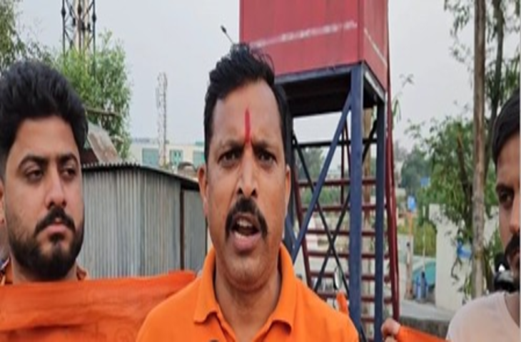 'ऑपरेशन सिंदूर': जम्&zwj;मू-कश्&zwj;मीर में लगे 'भारत माता की जय' के नारे, बोले 'अब लाहौर में फहराएंगे तिरंगा'