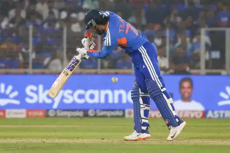 पांचवां टी20: तिलक वर्मा-हार्दिक पंड्या की तूफानी पारी, साउथ अफ्रीका को 232 रन का विशाल लक्ष्य