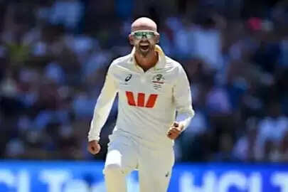 एडिलेड में गेंदबाज नाथन लियोन ने ग्लेन मैकग्रा का तोड़ा रिकॉर्ड, कभी इसी मैदान पर काटते थे घास