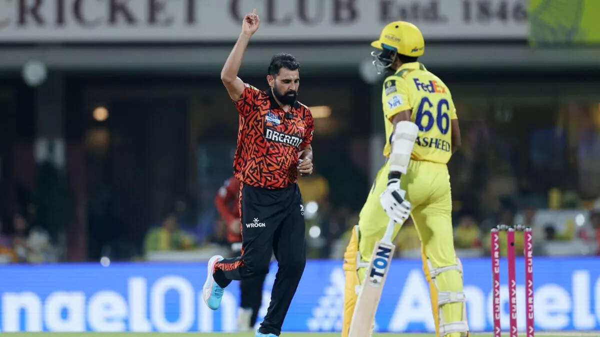 CSK vs SRH Highlights: आते ही काम निपटा दिया काम, पहली गेंद पर विकेट लेकर मोहम्मद शमी ने मचा दी सनसनी
