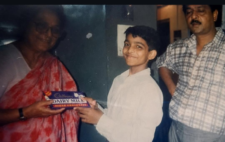 विश्व चॉकलेट डे पर हर्षवर्धन राणे ने शेयर की बचपन की याद, दादी को दिया अपनी सफलता का क्रेडिट