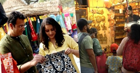 'वोकल फॉर लोकल' से आत्मनिर्भर भारत का सपना होगा पूरा, स्थानीय कारीगरों के उत्पादों को दें प्राथमिकता: पीएम मोदी