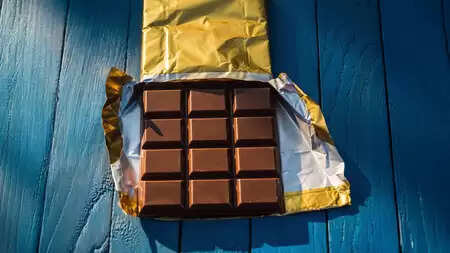 चॉकलेट कैंडी डे : पीरियड्स पेन से लेकर हार्ट डिजीज तक में फायदेमंद डार्क चॉकलेट