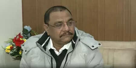 हिंदी हिंदुस्तान का दिल, इसके खिलाफ बोलना गलत : मिथिलेश कठेरिया