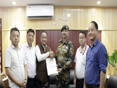 असम राइफल्स ने नागालैंड में दीमापुर एयरपोर्ट के विस्तार के लिए 18.8 एकड़ जमीन सौंपी