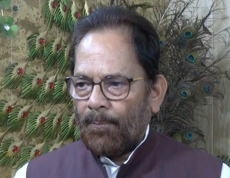 भय और भ्रम का माहौल बनाने का मौका ढूंढ़ती है ‘चंडाल चौकड़ी’, नहीं मिलेगा इससे लाभ: मुख्तार अब्बास नकवी
