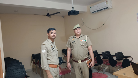 गाजियाबाद में अग्निशमन विभाग का विशेष अभियान, 22 कोचिंग संस्थानों का निरीक्षण; 11 को नोटिस