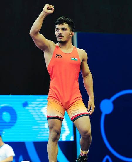 विश्वजीत मोरे ने अंडर-23 रेसलिंग वर्ल्ड चैंपियनशिप में जीता 'ऐतिहासिक' सिल्वर मेडल